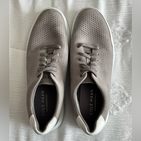 Cole Haan Sneaker - Picture 2 of 6
